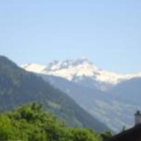 Apartment In Top Location In Fuegen With Balcony Bagian luar foto