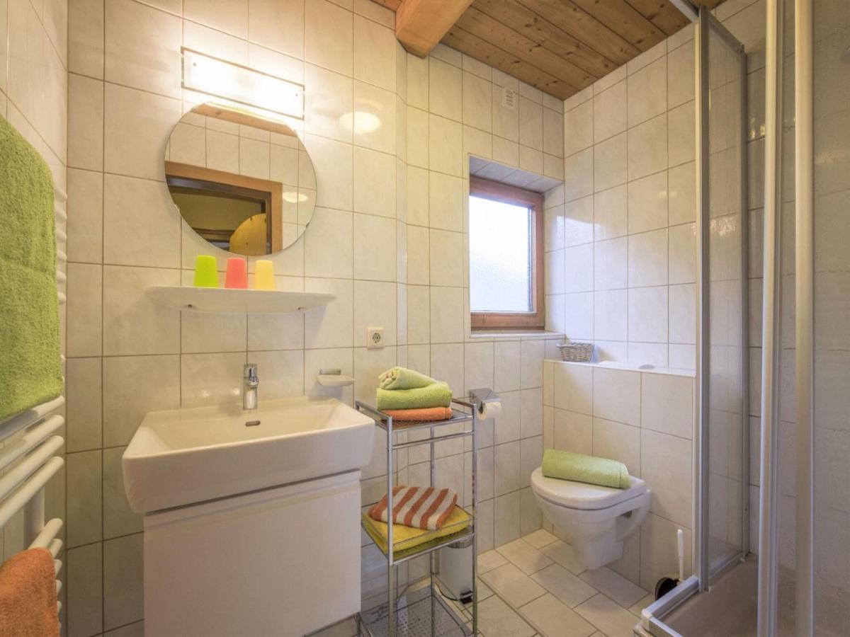 Apartment In Top Location In Fuegen With Balcony Bagian luar foto