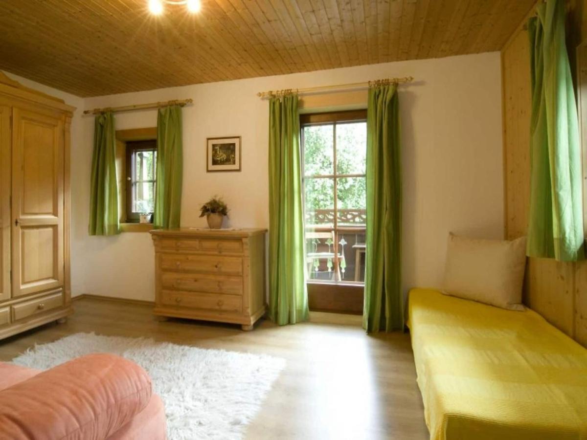 Apartment In Top Location In Fuegen With Balcony Bagian luar foto